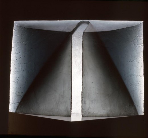 Rubáš II, 1996, 70 x 100 cm, mold-melted glass, cut, ground, polished